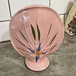 Vtg R.R. Pottery Co Roseville OH Light Pink Blue Flower Pillow Vase Robinson Ran